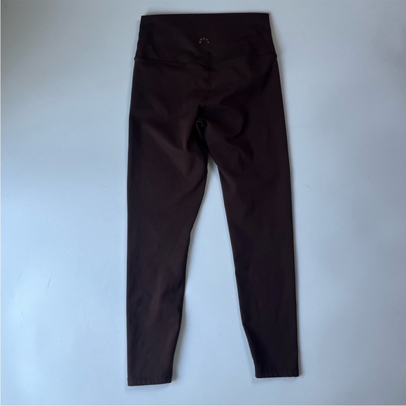 Varley Freesoft 7/8 High Rise Leggings In Brown - Picture 6 of 10